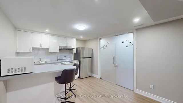 Additional image 37 of 65 Alhart Dr