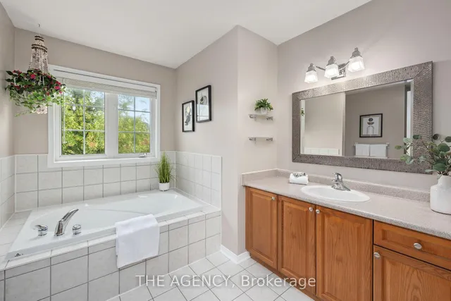 Additional image 22 of 1 Applegrove Crt