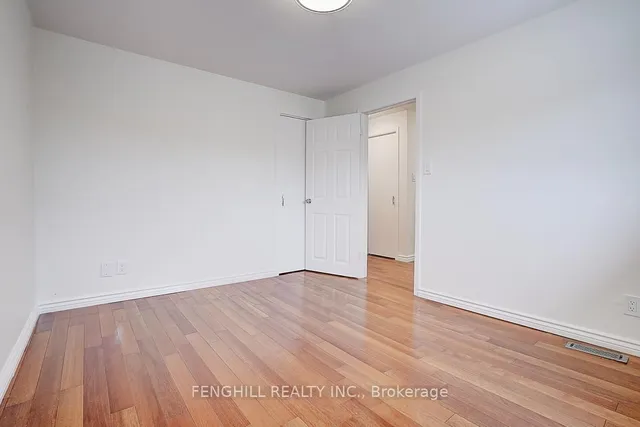 Additional image 33 of 65 Rameau Dr Unit 110