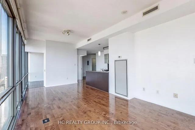 Additional image 9 of 38 Grenville St Unit 3303