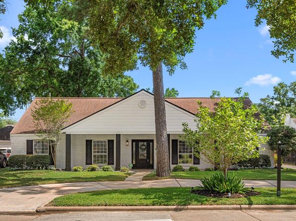 13919 Kimberley Ln, Houston, TX 77079