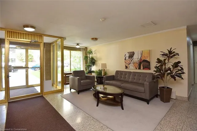 Additional image 38 of 75 Duke St Unit 410