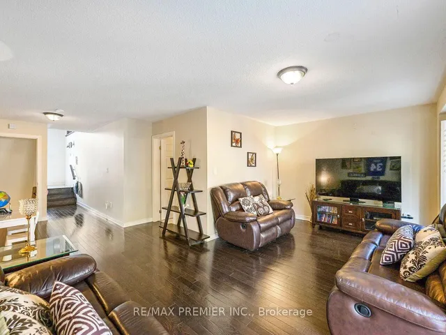 Additional image 37 of 38 Betty Nagle St