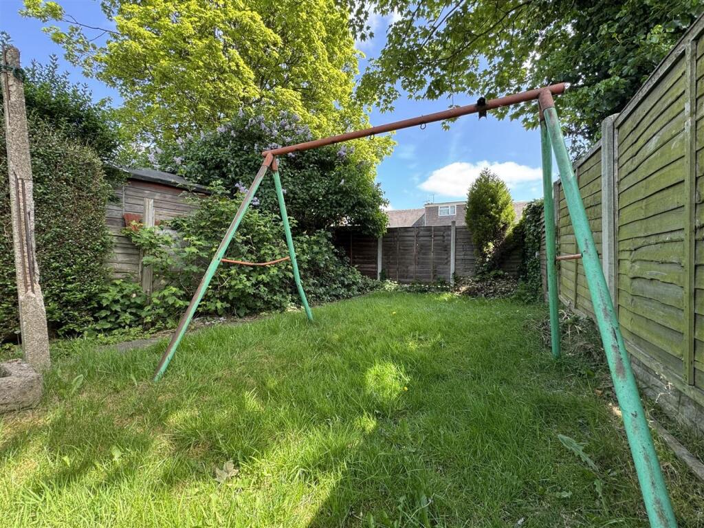 Additional image 32 of Gainsborough Crescent, Great Barr, Birmingham