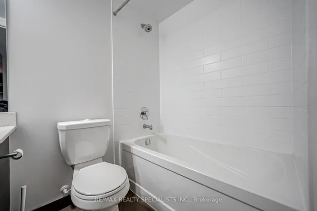 房产图片 20 - 多伦多湖滨大道2220号601单元