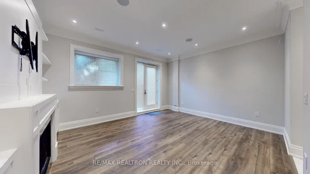 Additional image 39 of 71 Deloraine Ave