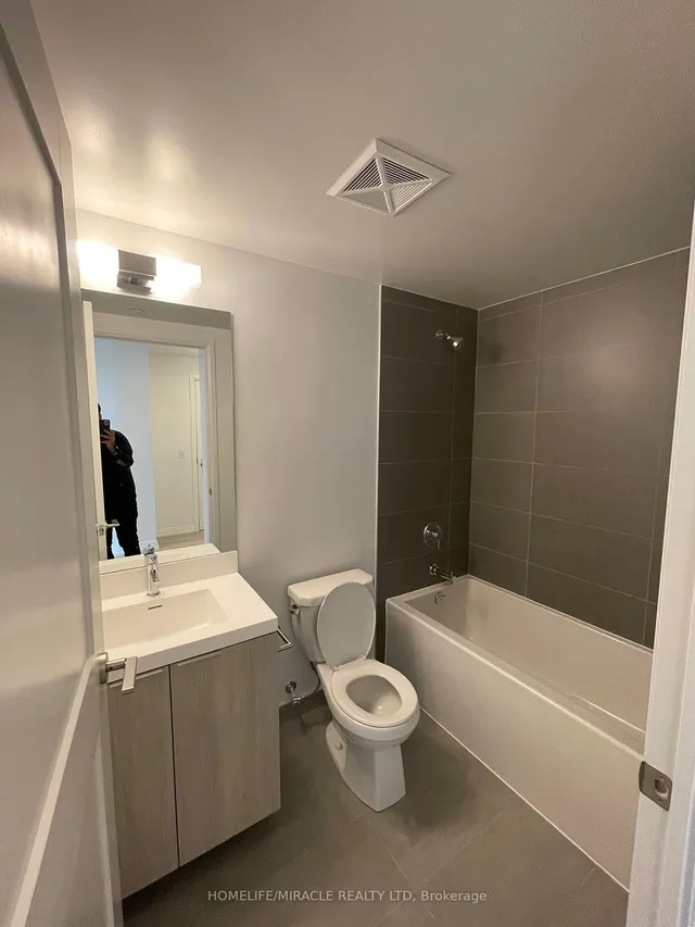 Additional image 10 of 28 Widmer St Unit 3528