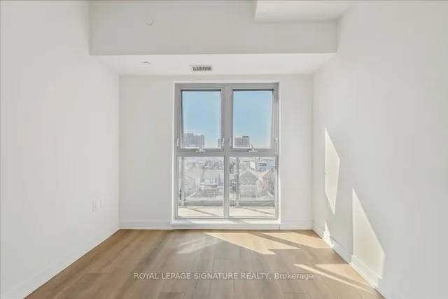 Additional image 25 of 2433 Dufferin St Unit 701