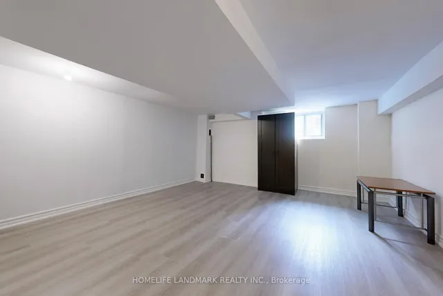 Additional image 34 of 692 Gerrard St