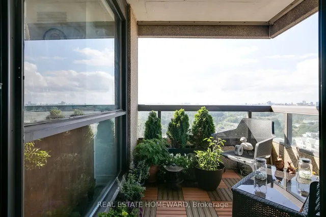 Additional image 30 of 3 CONCORDE Pl Unit 2603