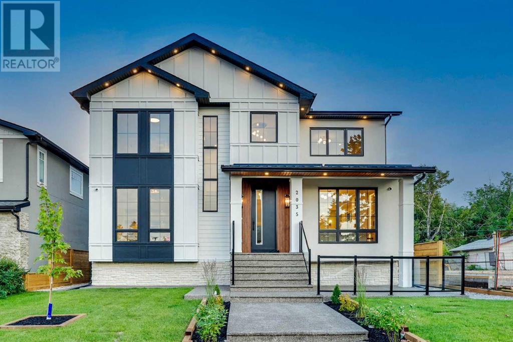 2035 55 Avenue SW|Calgary, Alberta T3E1M5