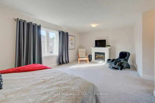 Additional image 31 of 43 Greyhawk St