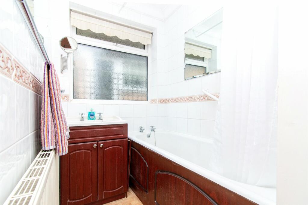 Additional image 10 of Warren Road, St. Albans, Hertfordshire, AL1