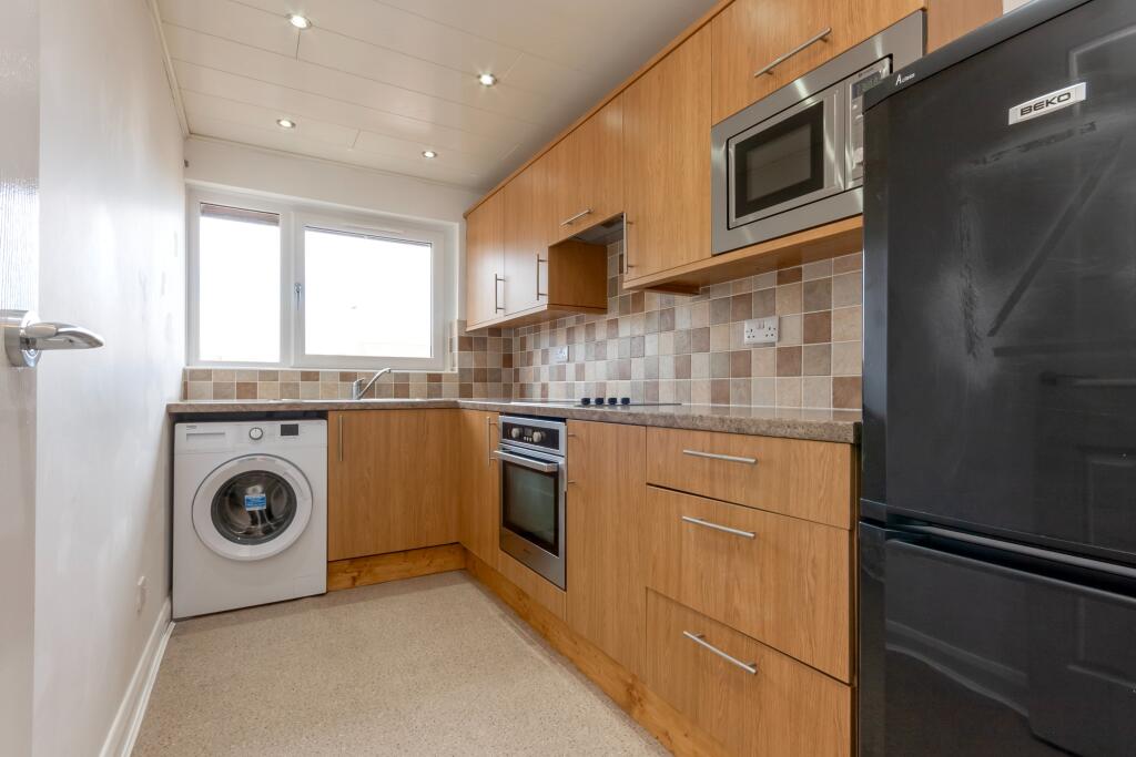 Additional image 3 of 28 Ashwood Crescent, Bridge of Don, Aberdeen, AB22