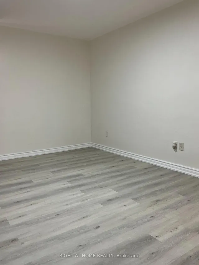 Additional image 10 of 5 Massey Sq Unit 717