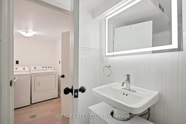 Additional image 35 of 96 Woodycrest Ave