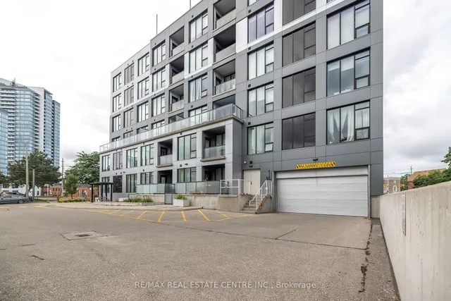 Additional image 35 of 690 King St Unit 412