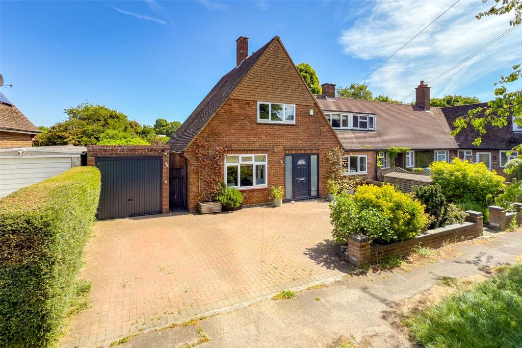 Additional image 3 of South Close, St. Albans, Hertfordshire, AL2