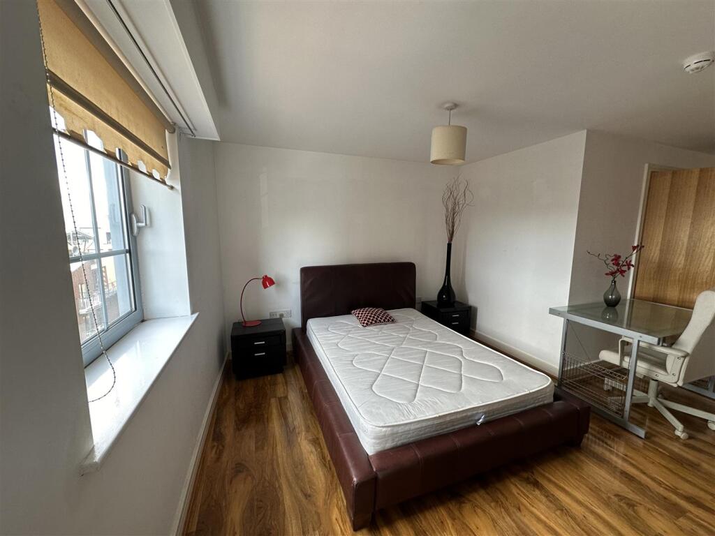 Additional image 6 of Islington Gates, 4 Fleet Street