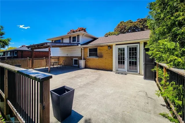 Additional image 36 of 35 Cloke Crt