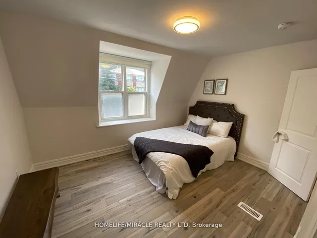 Additional image 11 of 1297 Davenport Rd