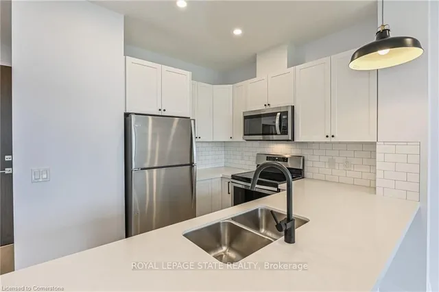 Additional image 8 of 101 Locke St Unit 507