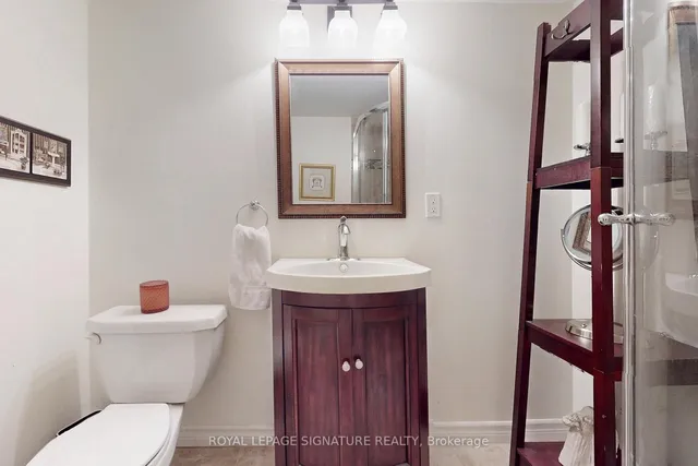 Additional image 38 of 10 Corningham St