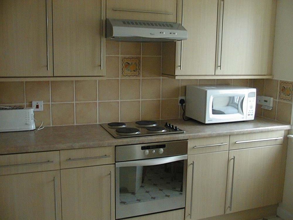 Additional image 4 of 98 Fonthill Avenue, Top Floor Flat, AB11 6TG