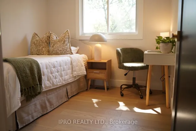 Additional image 9 of 92 Forsythia Rd