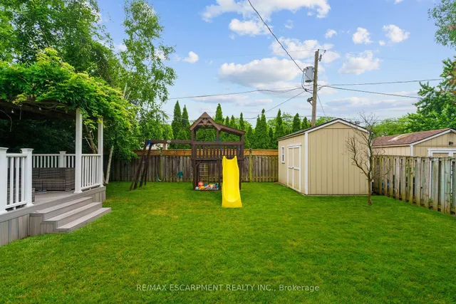 房产图片 31 - 711 MULLIN 路