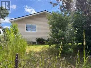 48 Doverglen Crescent SE|Calgary, Alberta T2B2P6