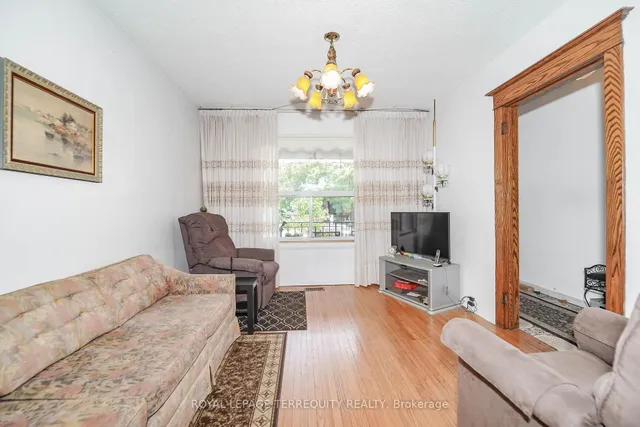 Additional image 10 of 12 Earlscourt Ave