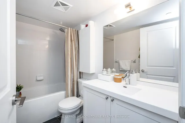 Additional image 12 of 2 Eva Rd Unit 2421