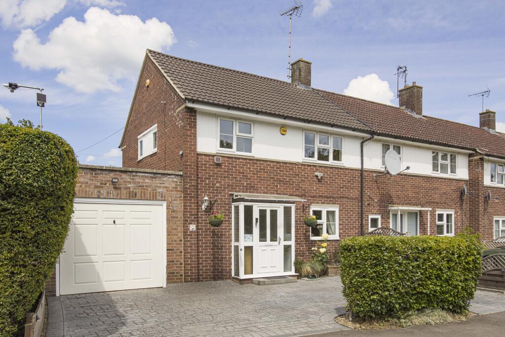 Howlands, Welwyn Garden City, Hertfordshire, AL7