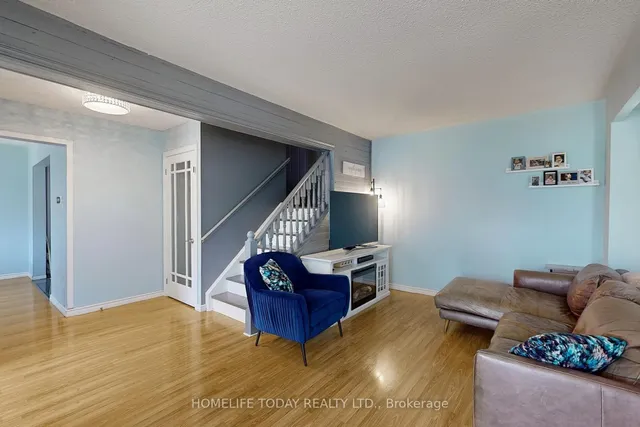 Additional image 12 of 4 Flamingo Cres