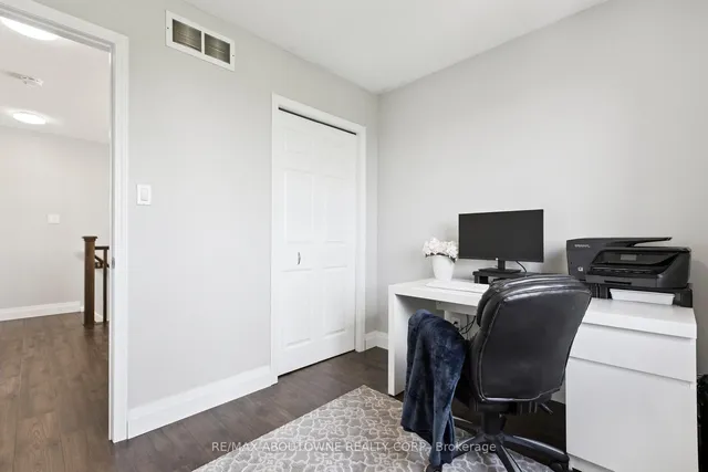 Additional image 20 of 46 Gravel Ridge Tr