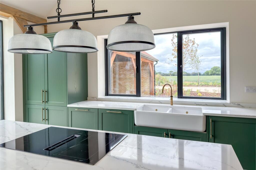 Additional image 20 of Poplars House, Kennel Lane, Kinsbourne Green, Harpenden, Hertfordshire, AL5