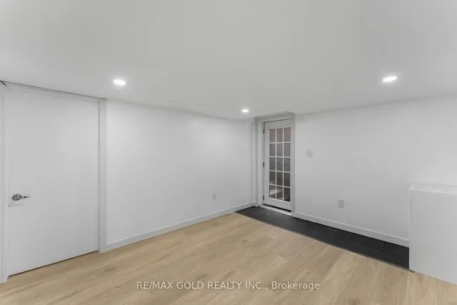 Additional image 34 of 17 Madrid Cres