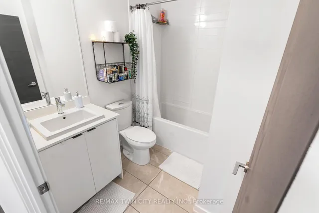 Additional image 13 of 55 Duke St Unit 228