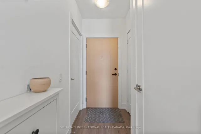 Additional image 3 of 1 Belsize Dr Unit 412