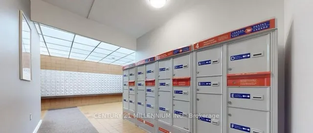 Additional image 32 of 5 Massey Sq Unit 2009