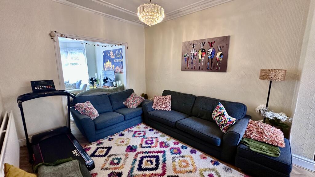 Additional image 4 of Yardley wood road, Moseley, B13