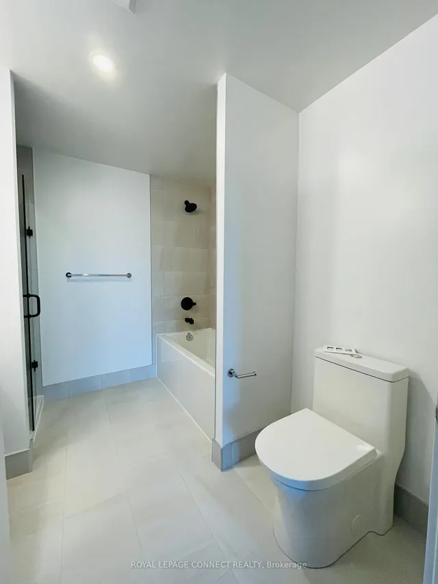 Additional image 9 of 250 Lawrence Ave Unit 504