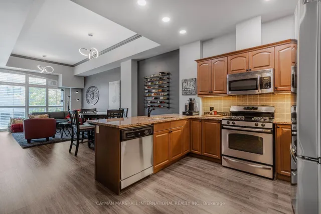 房产图片 5 - 360 Pearl St 单元 201