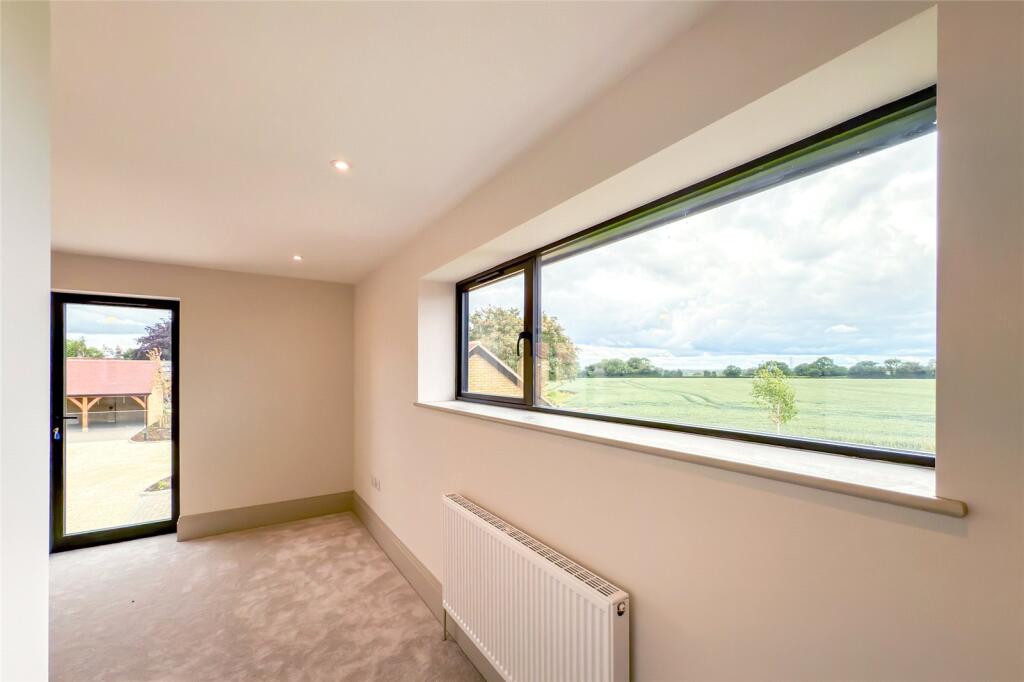 Additional image 17 of Oak Tree House, Kennel Lane, Kinsbourne Green, Harpenden, Hertfordshire, AL5