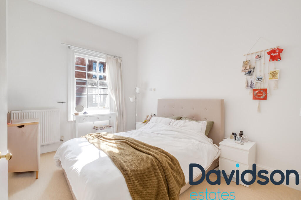 Additional image 9 of St James Place, 33 George Road