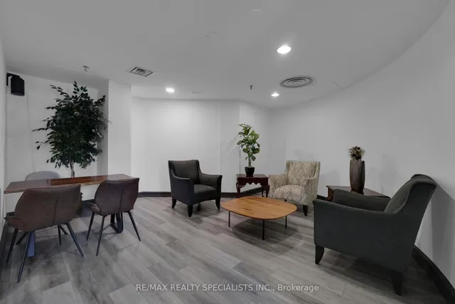 房产图片 24 - 35 Trailwood Dr 单元 113