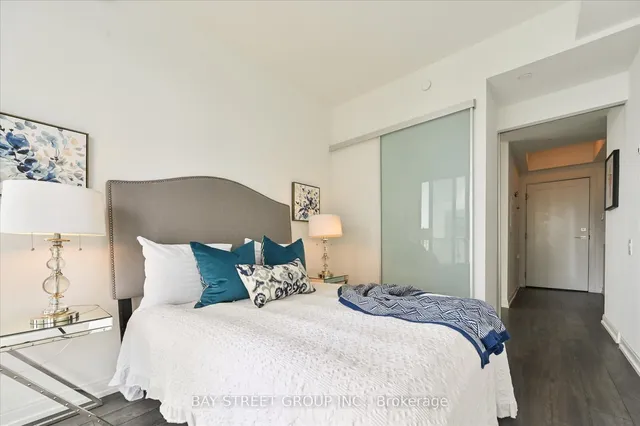 Additional image 15 of 50 Charles St Unit 4303