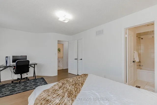 Additional image 28 of 46 levendale Crt