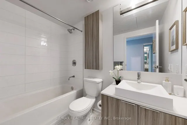 Additional image 20 of 68 Shuter St Unit 701